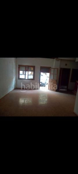 Foto f01ca0d8-29b1-4842-bfeb-9dfec22c1236. Geschäftsraum in Parque Ayala - Jardín de la Abadía - Huelín Málaga