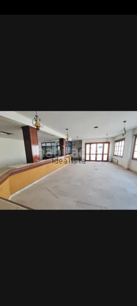Foto 498fb6a2-7d30-4fa2-a685-c76f9bfc19aa. Local comercial a Alameda