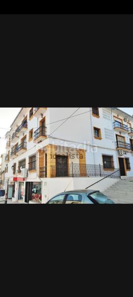 Foto 7416356f-9749-45c8-a1ae-550c4edd4999. Local comercial a Alameda