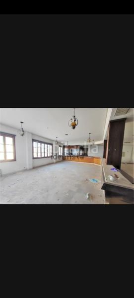 Foto b7b73f54-efeb-4568-9f8d-13ff8ddd7067. Local comercial a Alameda