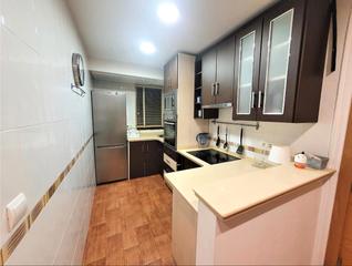 Rent Flat  Calle hermanos cortés. Piso en la laguna de mijas. málaga