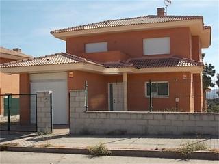 Lloguer Casa en Calle miguel hernandez 5. Obra nova