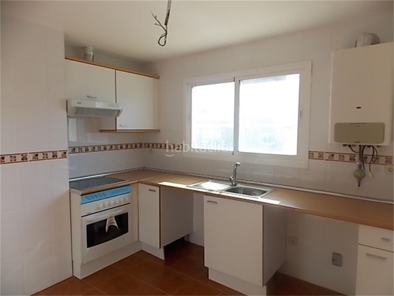 Foto 4ccdf0fb-72b6-4e0a-9501-499821477d97. Casa 158m<sup>2</sup> en calle pablo neruda 6 en Miraflores de la Sierra