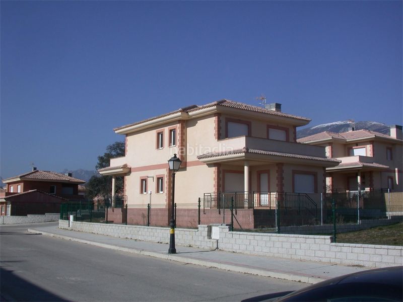 Foto 66375159-2e7a-40c4-a9ed-500ab97382d4. Casa 158m<sup>2</sup> en calle pablo neruda 6 en Miraflores de la Sierra