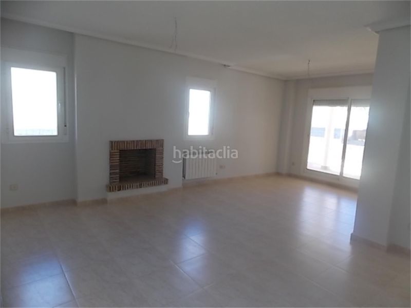Foto 81a1ef6b-87f0-4ecc-add7-97b221eb0547. Casa 158m<sup>2</sup> en calle pablo neruda 6 en Miraflores de la Sierra