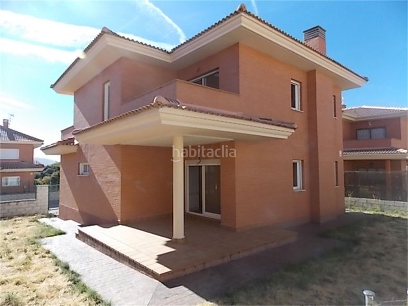 Foto d479bddb-5da7-4db7-b7a8-135731f85a42. Casa 158m<sup>2</sup> en calle pablo neruda 6 en Miraflores de la Sierra
