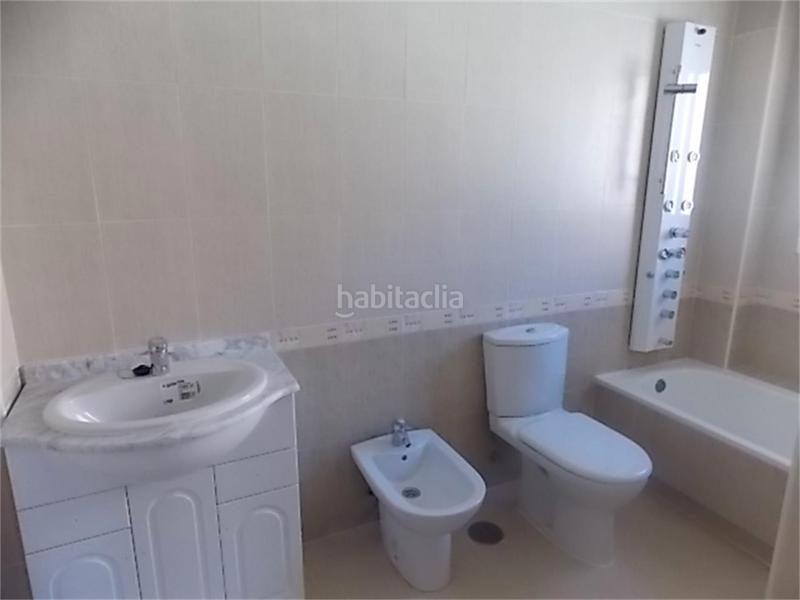 Foto 8e32b325-8be9-45b9-8f11-a2720e30209a. Location maison 158m<sup>2</sup> dans calle miguel hernandez 5 dans Miraflores de la Sierra