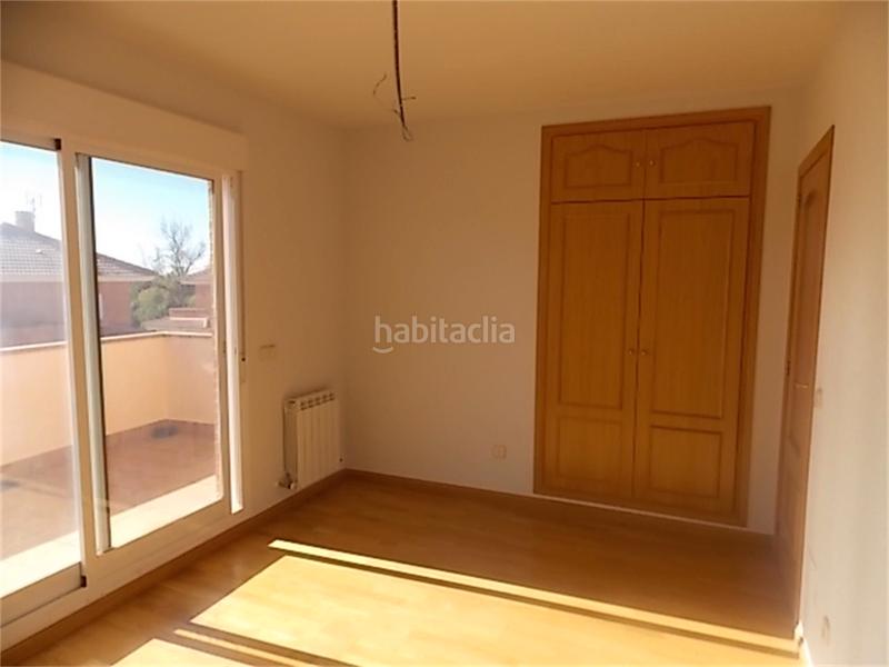 Foto 96369e4c-c8a7-45b1-aeee-e588485d697f. Location maison 158m<sup>2</sup> dans calle miguel hernandez 5 dans Miraflores de la Sierra