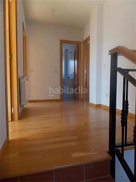 Foto ce61a8fc-a74a-4212-b1b3-868a13d641fe. Location maison 158m<sup>2</sup> dans calle miguel hernandez 5 dans Miraflores de la Sierra