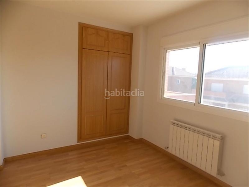 Foto dce5a688-39e6-4e62-a692-0de55d6081fe. Location maison 158m<sup>2</sup> dans calle miguel hernandez 5 dans Miraflores de la Sierra