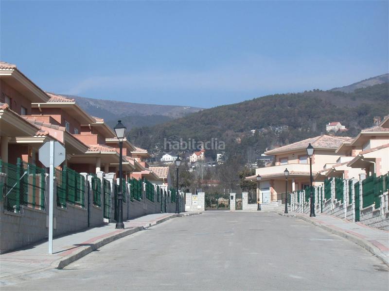 Foto 11a6c44d-9c84-4e8a-bdc7-a645ec315ef0. Promotion URBANIZACIÓN PARQUE MIRAFLORES dans Miraflores de la Sierra. Logements de biens neufs
