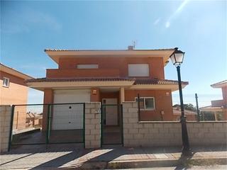 Lloguer Casa en Calle miguel hernandez 5. Obra nova