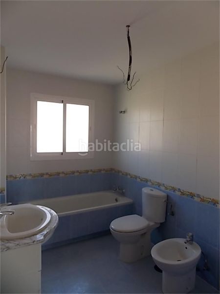Foto d5799d5f-e47d-43a0-941e-1b4283a560d6. Casa 174m<sup>2</sup> en calle pablo neruda 6 en Miraflores de la Sierra