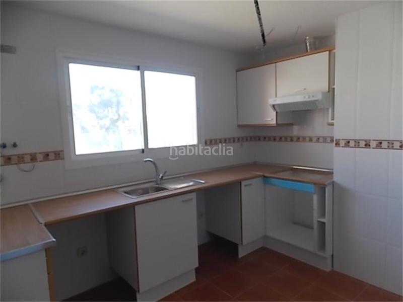 Foto 70862165-25aa-4695-ae3f-88fa7954d506. Miete haus 174m<sup>2</sup> in calle miguel hernandez 5 in Miraflores de la Sierra