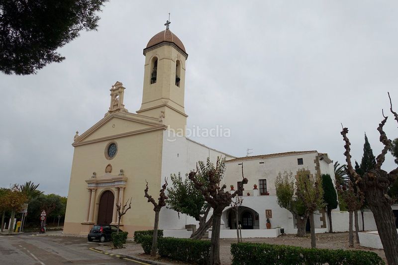 Foto 1f9147fa-f7af-4fe5-a872-52e8ba51b3c2. Affitto posto auto in Can Girona - Terramar - Vinyet Sitges