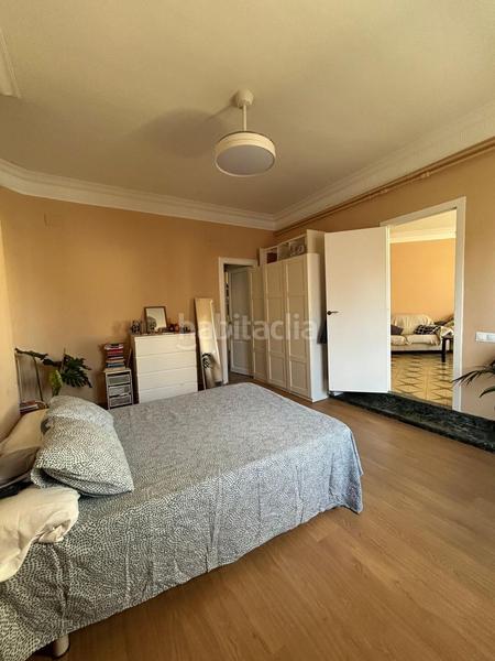 Foto 332cbc53-43b1-4121-8085-e951b0ab8c7f. Àtic a compte urgell 43 a Sant Antoni Barcelona