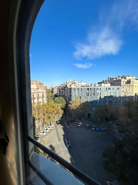 Foto 4e103c1b-4607-4854-8644-d0c620773249. Àtic a compte urgell 43 a Sant Antoni Barcelona