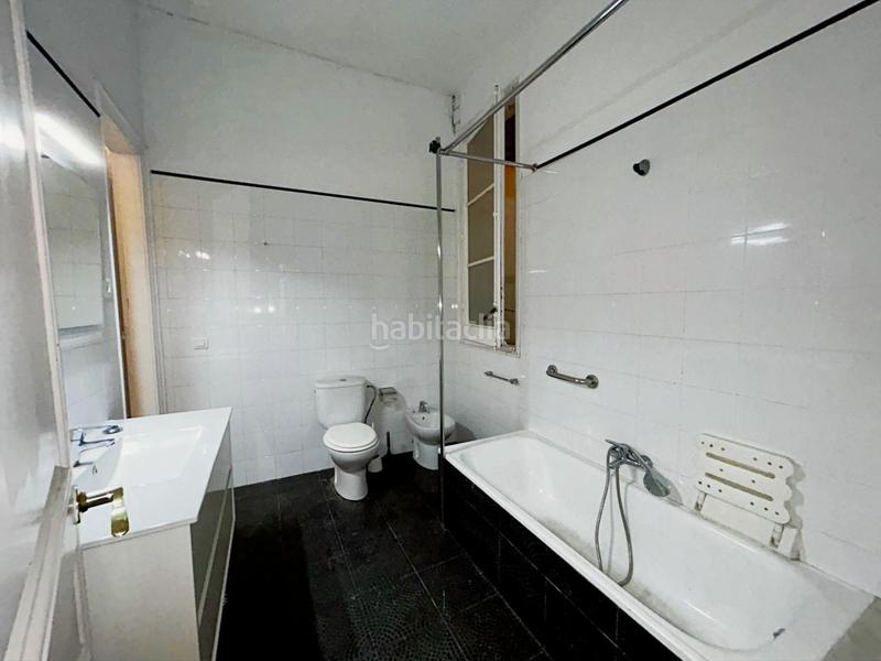 Foto 8becee2e-c136-4a68-8d8c-ed787b12f51e. Appartement avec chauffage dans Sant Antoni Barcelona