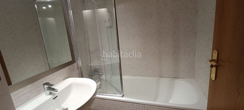 Foto 8e0b0be8-2cf0-4136-9684-0a459d7d1985. Lloguer pis amb calefacció aparcament a Els Molins - Pins Vens Sitges