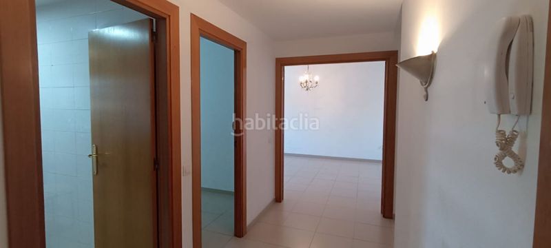 Foto e6905dc1-8d2f-4582-9278-33bd3a46666b. Lloguer pis amb calefacció aparcament a Els Molins - Pins Vens Sitges