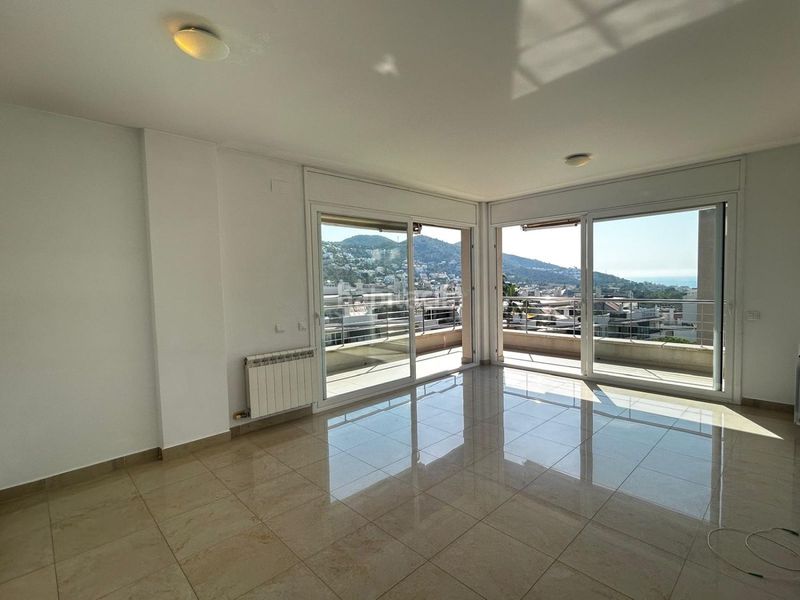 Foto 1a966ec1-561e-4ec3-9dd7-7a8bb6dd3aab. Piso  en venta , 2 dormitorios. en Els Molins - Pins Vens Sitges