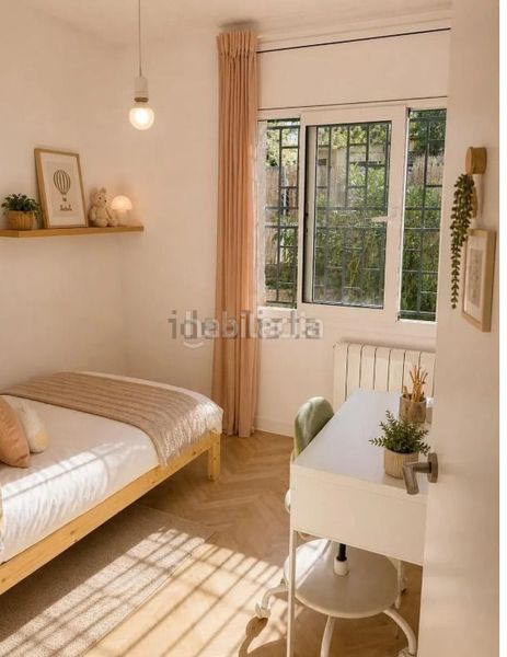 Foto 2a3fa62d-6caf-4d63-ab6d-1817142f6e0a. Casa amb calefacció a Dreta de l´Eixample Barcelona