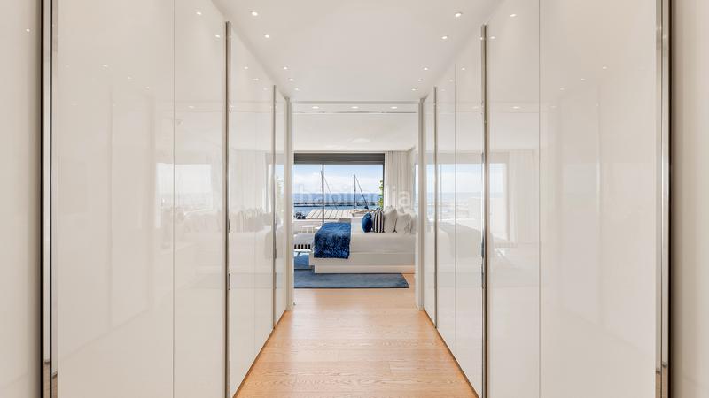 Foto 06fea96f-8954-4642-bf69-fefab155b7b2. Attique avec parking dans Puerto Banús Marbella