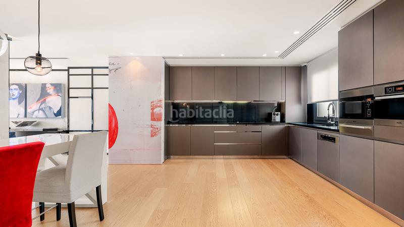 Foto ecf6203e-1920-4b67-9b5f-9b12e13ac764. Attique avec parking dans Puerto Banús Marbella