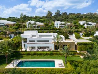Casa a Casares Golf - Casares del Sol. Golfside villa 12  finca cortesin