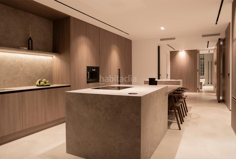 Foto 53ccb244-ee4c-427a-a5a3-1ed70bdfd144. Àtic amb piscina a Zona de Punta Plata Estepona