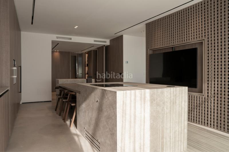 Foto d6015d03-5df3-4920-bcbd-0c53f00a4985. Àtic amb piscina a Zona de Punta Plata Estepona