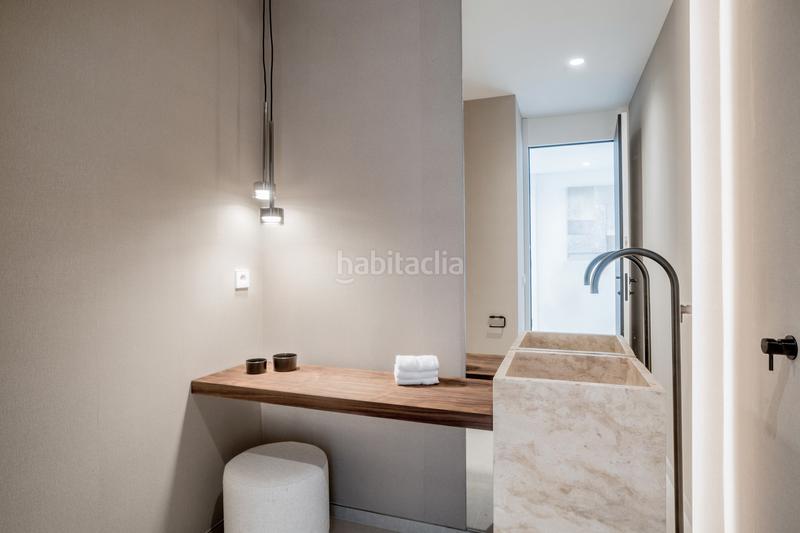 Foto e2710d6f-bee5-4a59-b115-d9ac8e94e807. Casa aparellada amb aparcament piscina a Aloha Marbella