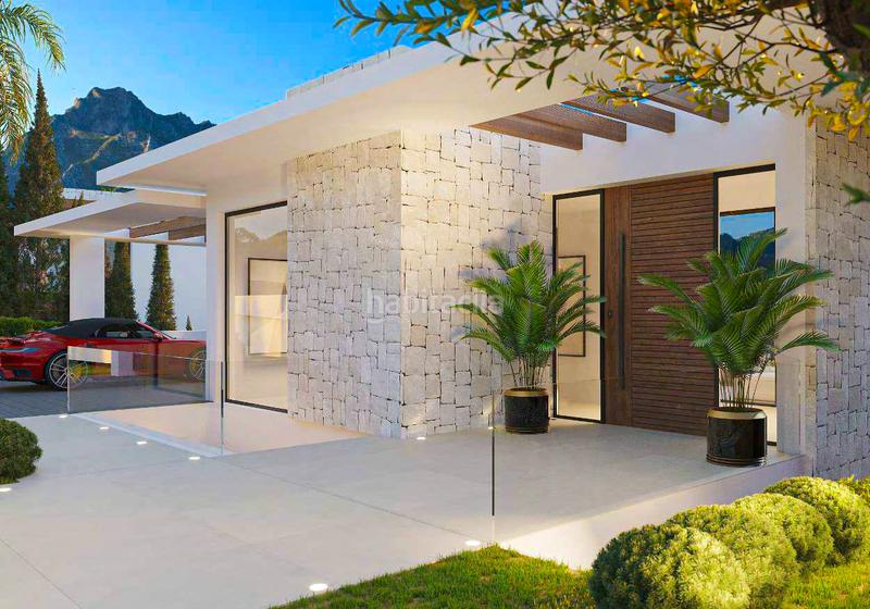 Foto 1426b6fe-d9b0-417b-bb5f-9564af33ebca. Casa amb aparcament a La Concha - Resina Golf Estepona