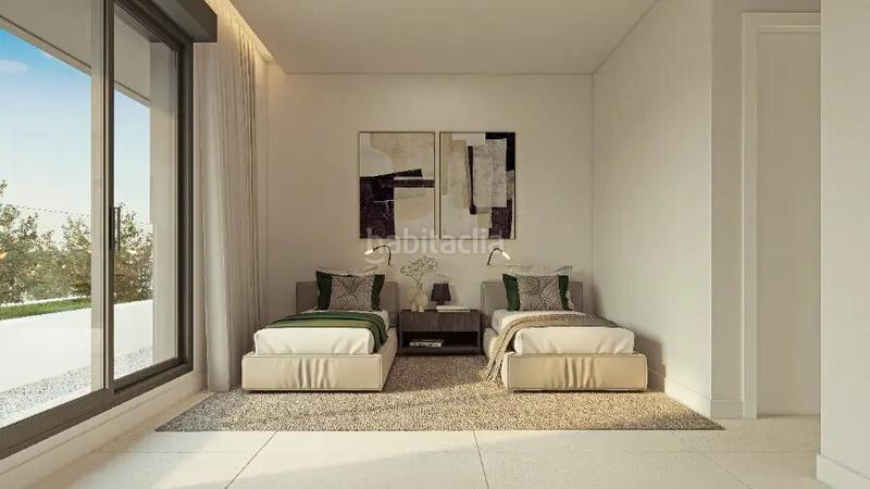 Foto aeae86f6-0038-4e0f-94c6-a56c56474de9. Planta baja apartamento de lujo en planta baja elevada este, en Marbella