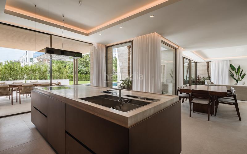 Foto e4a50977-6bd7-4d64-8d16-634add3fc83f. Casa con parcheggio piscina in Paraiso - Barronal Estepona