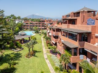 Àtic a Andaluces 0. Ático dúplex de estilo tradicional con piscina privada