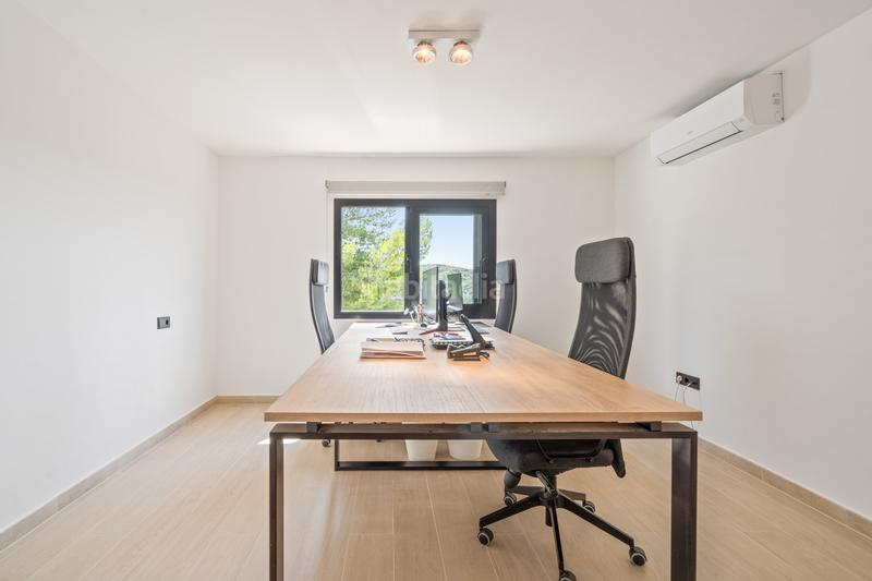 Foto 2d4a6989-f86b-4513-99ee-62a9d047080e. Casa a nueva andalucia 6l 25 a Los Naranjos Marbella