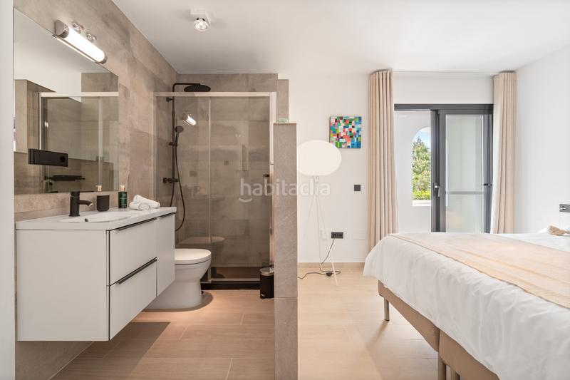 Foto 6b8f5a24-ea34-406d-a477-8cd884407353. Casa a nueva andalucia 6l 25 a Los Naranjos Marbella