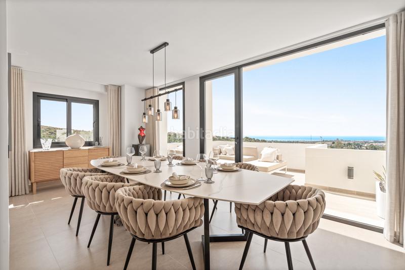 Foto d65d56f0-3222-4728-afa8-ff1ffb88380f. Casa a nueva andalucia 6l 25 a Los Naranjos Marbella