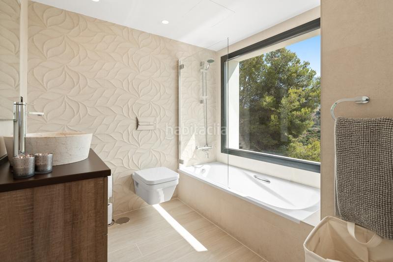 Foto d9e500fc-bcca-477d-8e65-174c9957e878. Casa a nueva andalucia 6l 25 a Los Naranjos Marbella