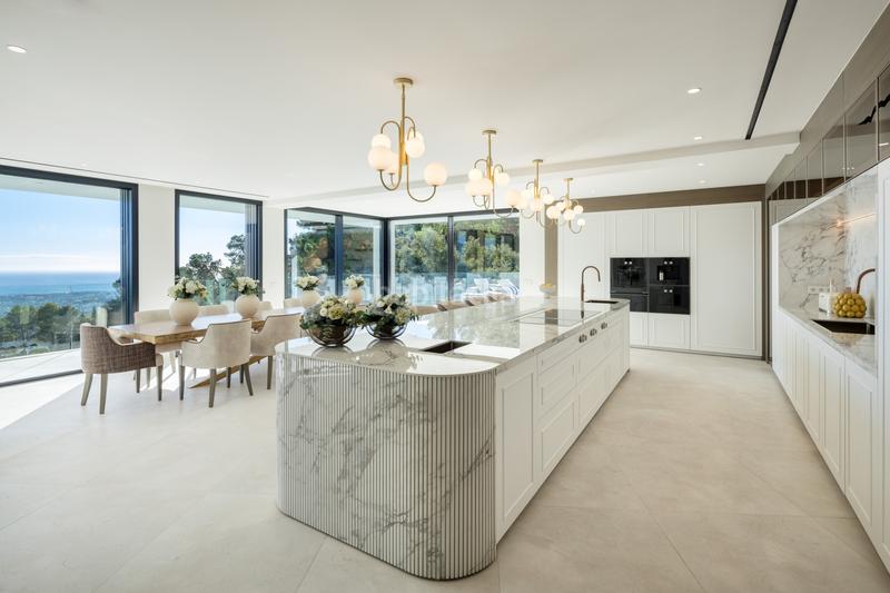 Foto a08466ba-3539-4a8f-9768-0a78f0313231. Haus mit parking pool in La Zagaleta Benahavís