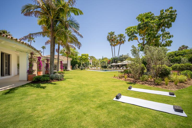 Foto 998b39ea-dfdc-4044-8b69-236b31a81ba3. Casa en osa menor-nv andalucia g 1 villa en una sola planta con jardín botánico la cerquilla, nueva andalucía en Marbella