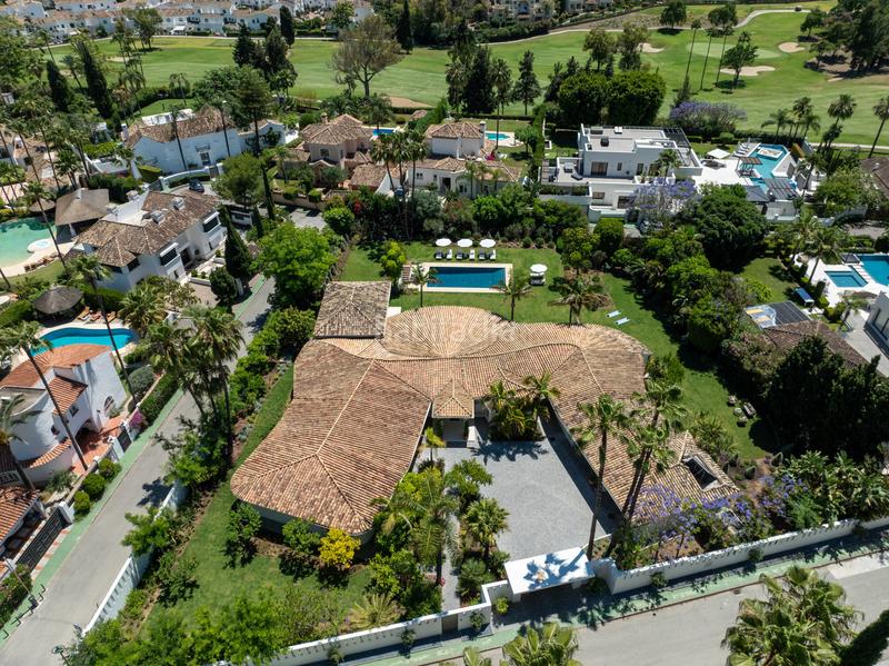 Foto eff059e8-528f-436e-9da9-76fe10951366. Casa en osa menor-nv andalucia g 1 villa en una sola planta con jardín botánico la cerquilla, nueva andalucía en Marbella