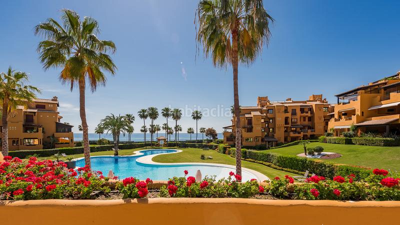 Foto eaae27bb-83e1-4cdf-8936-de4d284c0111. Planta baja en mare nostrum 40 apartamento en planta baja frente al mar con terraza, sauna y vistas al mar los granados del mar, en Estepona