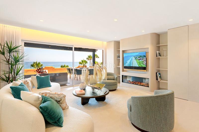 Foto a5b5470b-9e11-412c-8656-6fb1b808be5c. Apartamento en nacional 340 159 apartamento costero reformado con vistas al mar e interiores sofisticados los granados del mar, este en Estepona