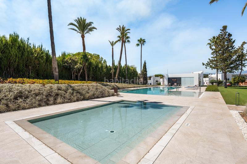 Foto 3443accb-7eaa-4b91-9dbf-df92f687237e. Casa aparellada a joan miro-atalaya rio ver 42 a Marbella