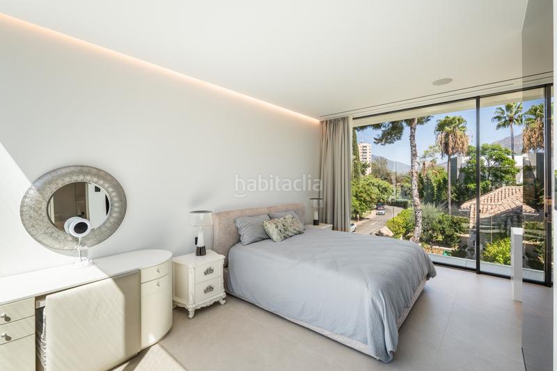 Foto 3a0ead32-d004-4f2e-aeab-aca87bb26403. Casa aparellada a joan miro-atalaya rio ver 42 a Marbella