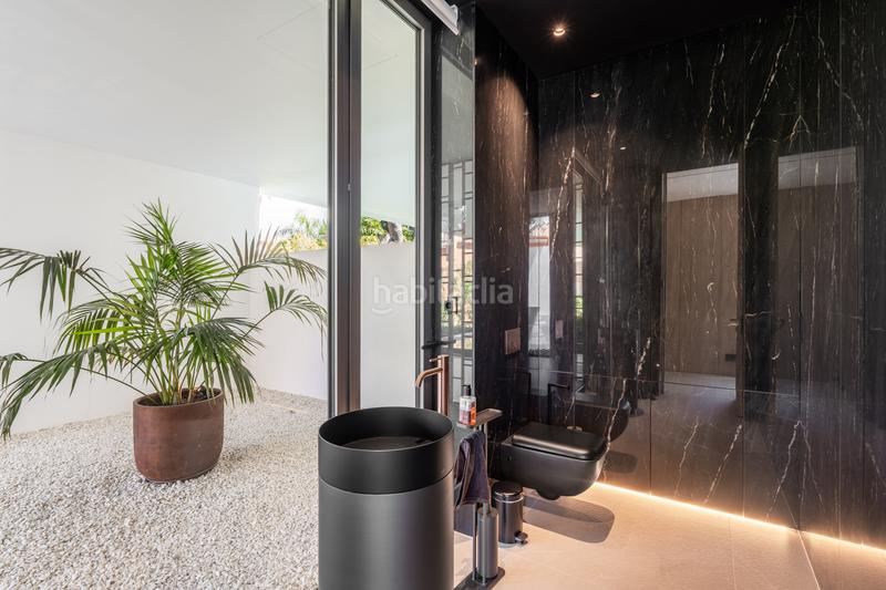 Foto 6733f679-5d88-4043-8a9a-44a36bfec1c8. Casa aparellada a joan miro-atalaya rio ver 42 a Marbella