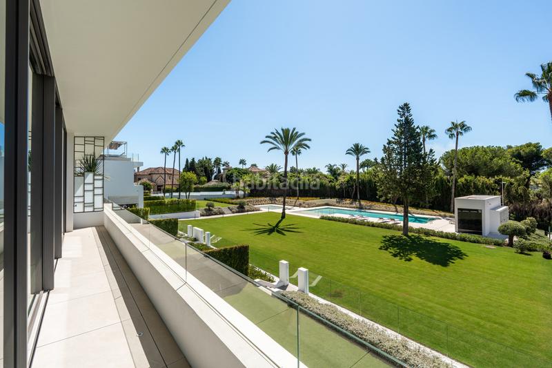 Foto 97443036-6051-488e-8a3d-f351a4d1f85f. Casa aparellada a joan miro-atalaya rio ver 42 a Marbella