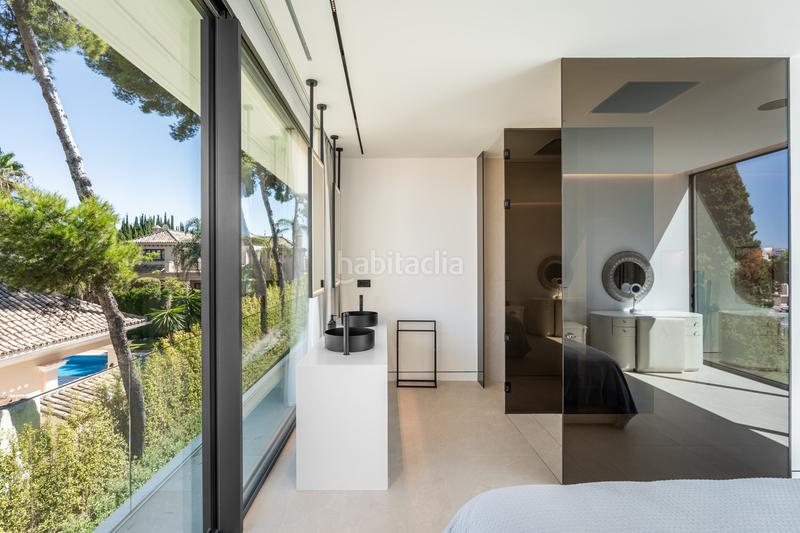 Foto d036c2b4-f3b3-4759-85ff-1ec738be22a1. Casa aparellada a joan miro-atalaya rio ver 42 a Marbella